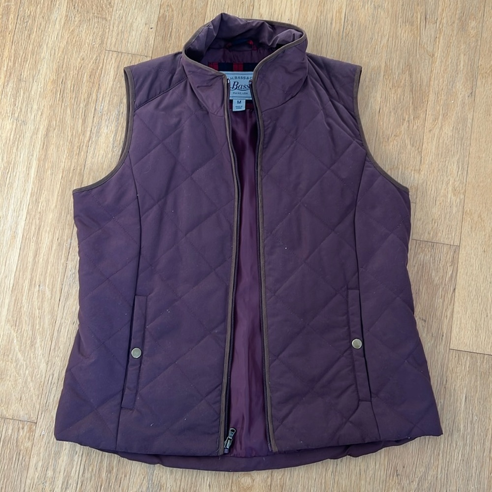 Bass Vest. Purple size medium